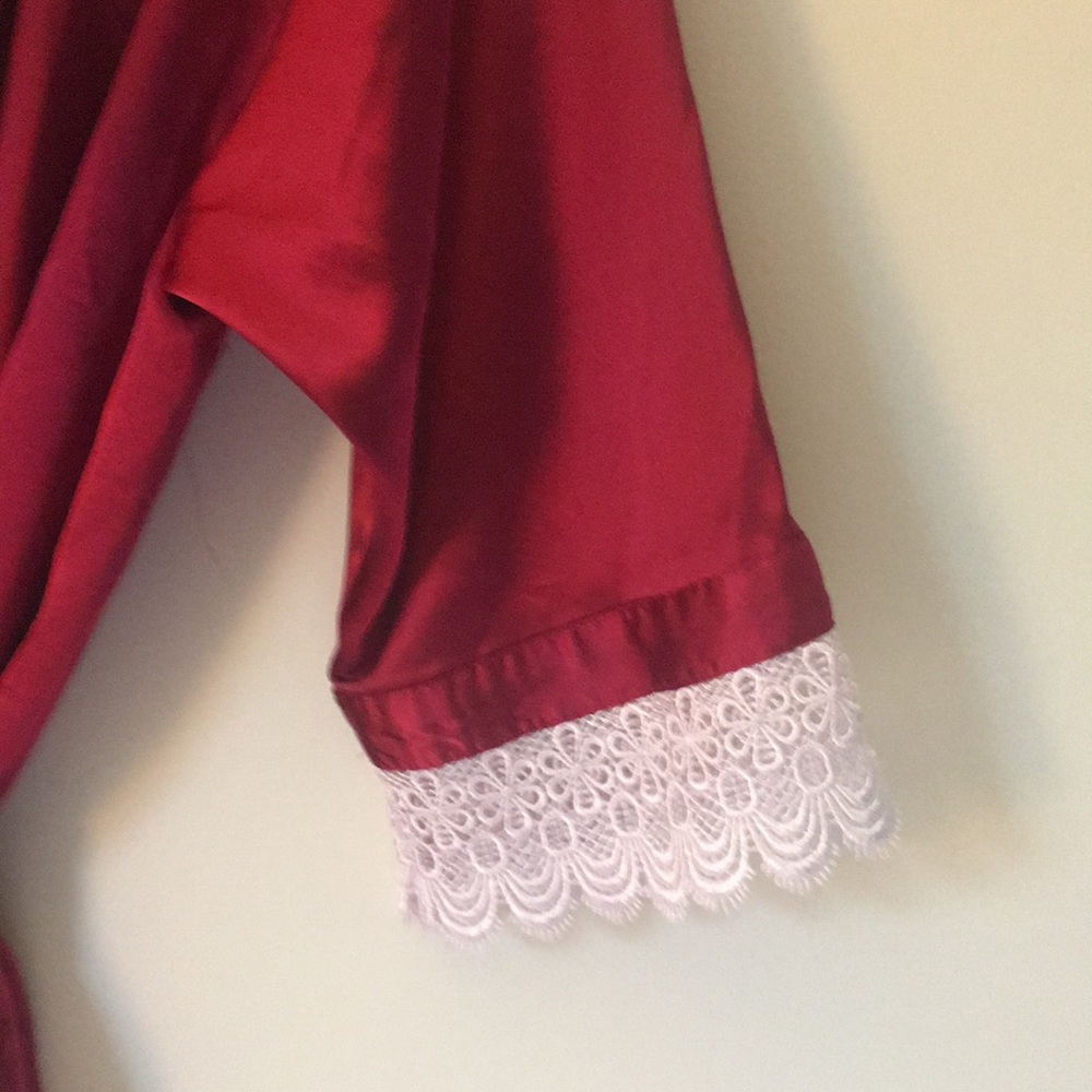 Silk Robe - Picture 2 of 3